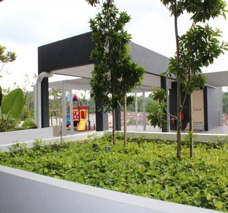 Myhome 2B At Seri Kembangan With A View 외부 사진