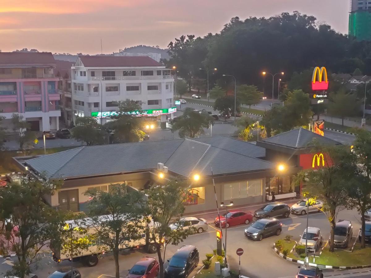 Myhome 2B At Seri Kembangan With A View 외부 사진